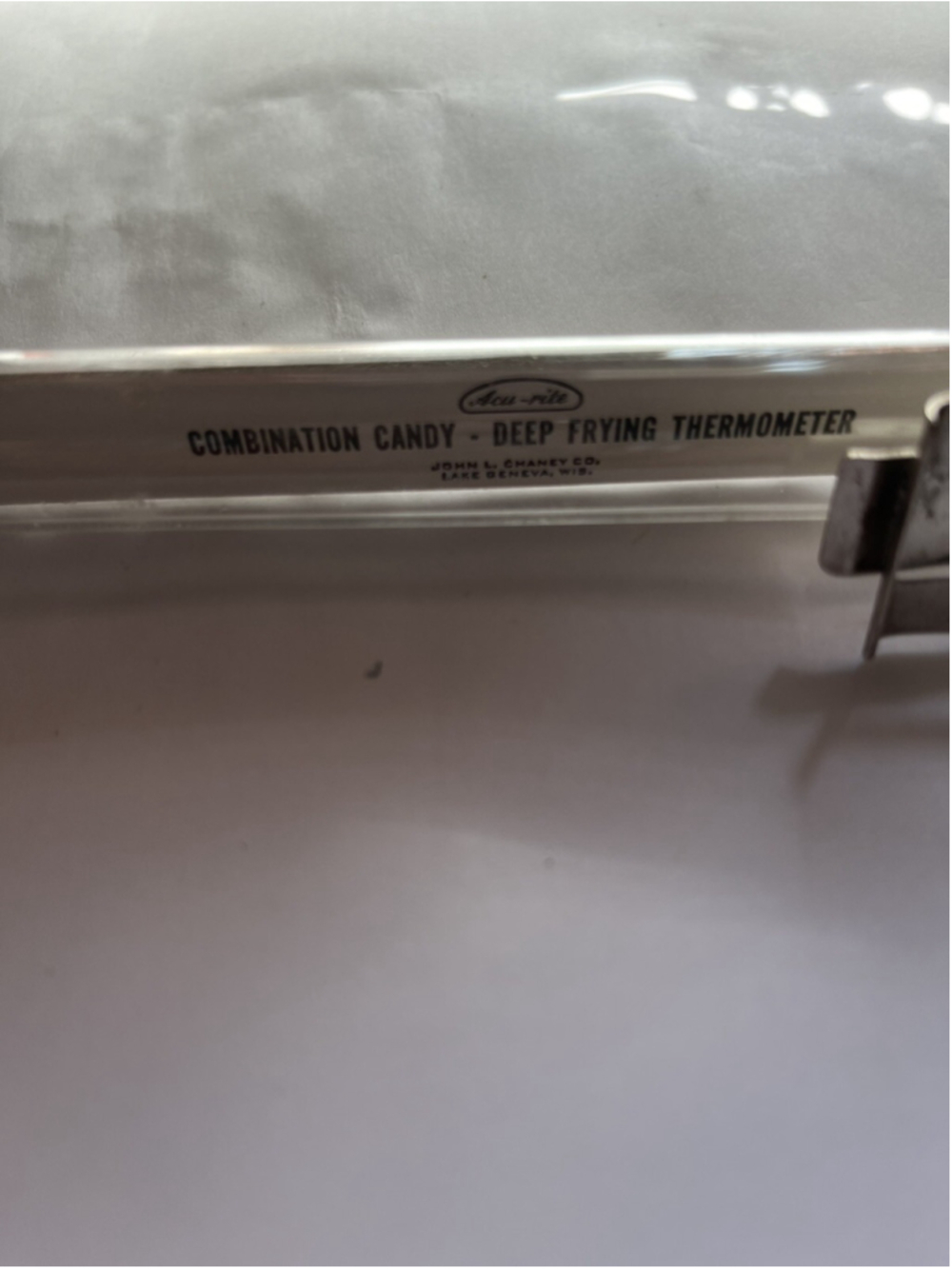 Vintage Acu-Rite Chaney Kitchen Thermometer Candy Deep Fry YELLOW Wooden Knob